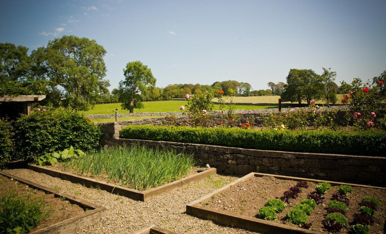 Cahergal Farmhouse B&B Newmarket-on-Fergus Esterno foto
